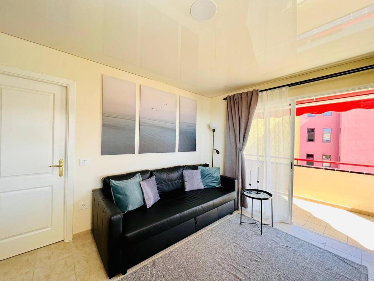 Appartamento Cozy Beachfront Flat With Pool & Panoramic Sea View Terrace Puerto de Santiago  Esterno foto