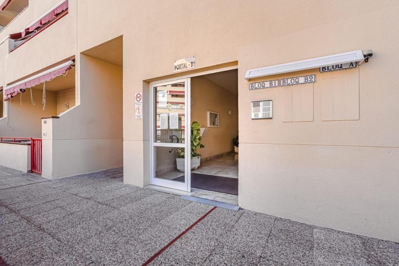 Appartamento Cozy Beachfront Flat With Pool & Panoramic Sea View Terrace Puerto de Santiago  Esterno foto